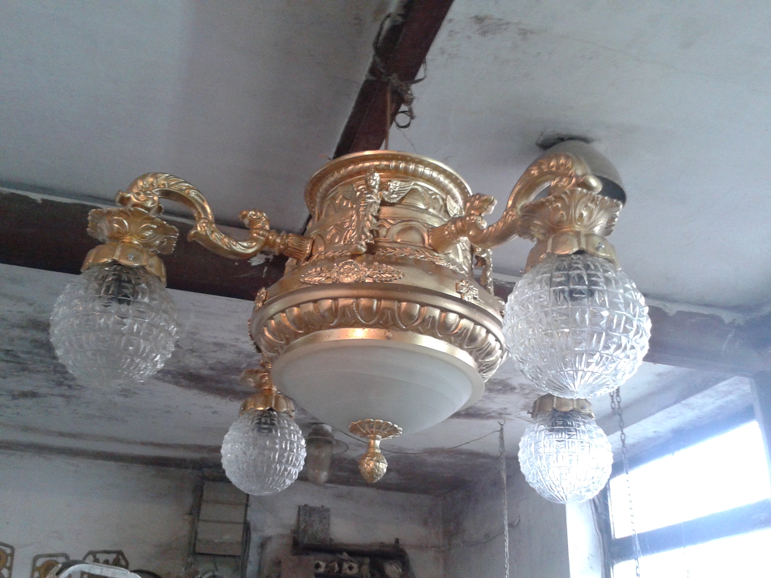 lampe, lusteri, plafonjere